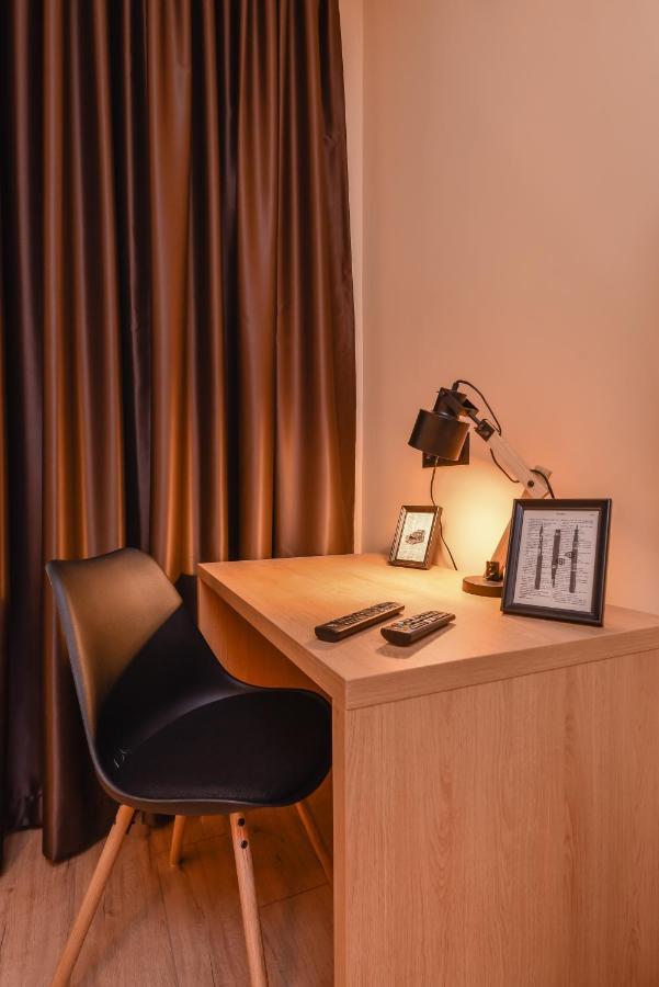 Sofia Dream Apartment - The Library - 3-Bdr, 2-Bthr By Flat Mаnager المظهر الخارجي الصورة