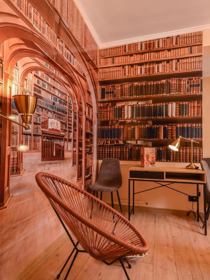 Sofia Dream Apartment - The Library - 3-Bdr, 2-Bthr By Flat Mаnager المظهر الخارجي الصورة