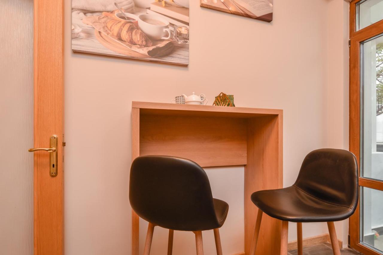 Sofia Dream Apartment - The Library - 3-Bdr, 2-Bthr By Flat Mаnager المظهر الخارجي الصورة