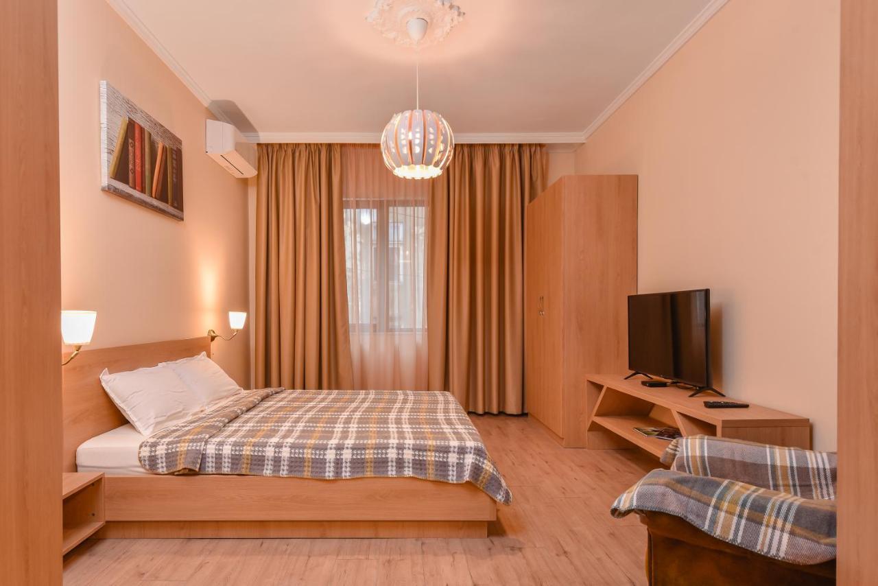Sofia Dream Apartment - The Library - 3-Bdr, 2-Bthr By Flat Mаnager المظهر الخارجي الصورة